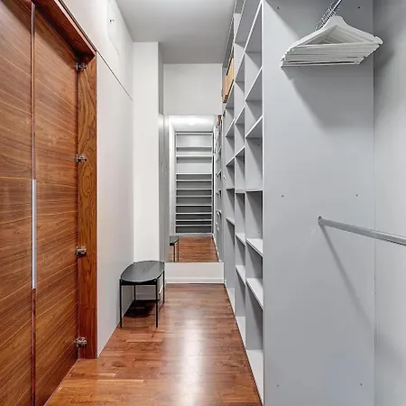 Enchanting Konzar Apartment